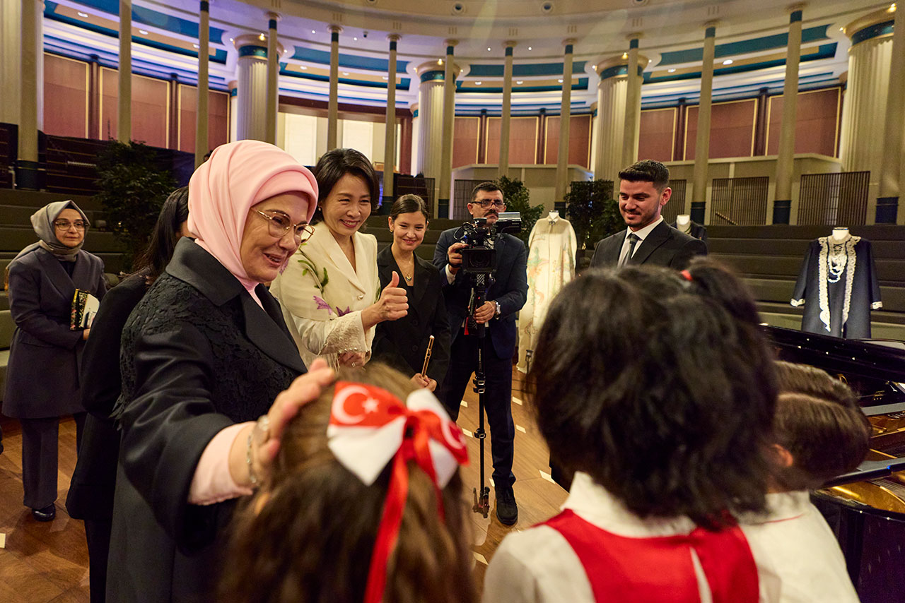 김혜경 여사, 튀르키예 영부인과 국민도서관 동행‥"환경 분야·문화재 환수 등 협력"