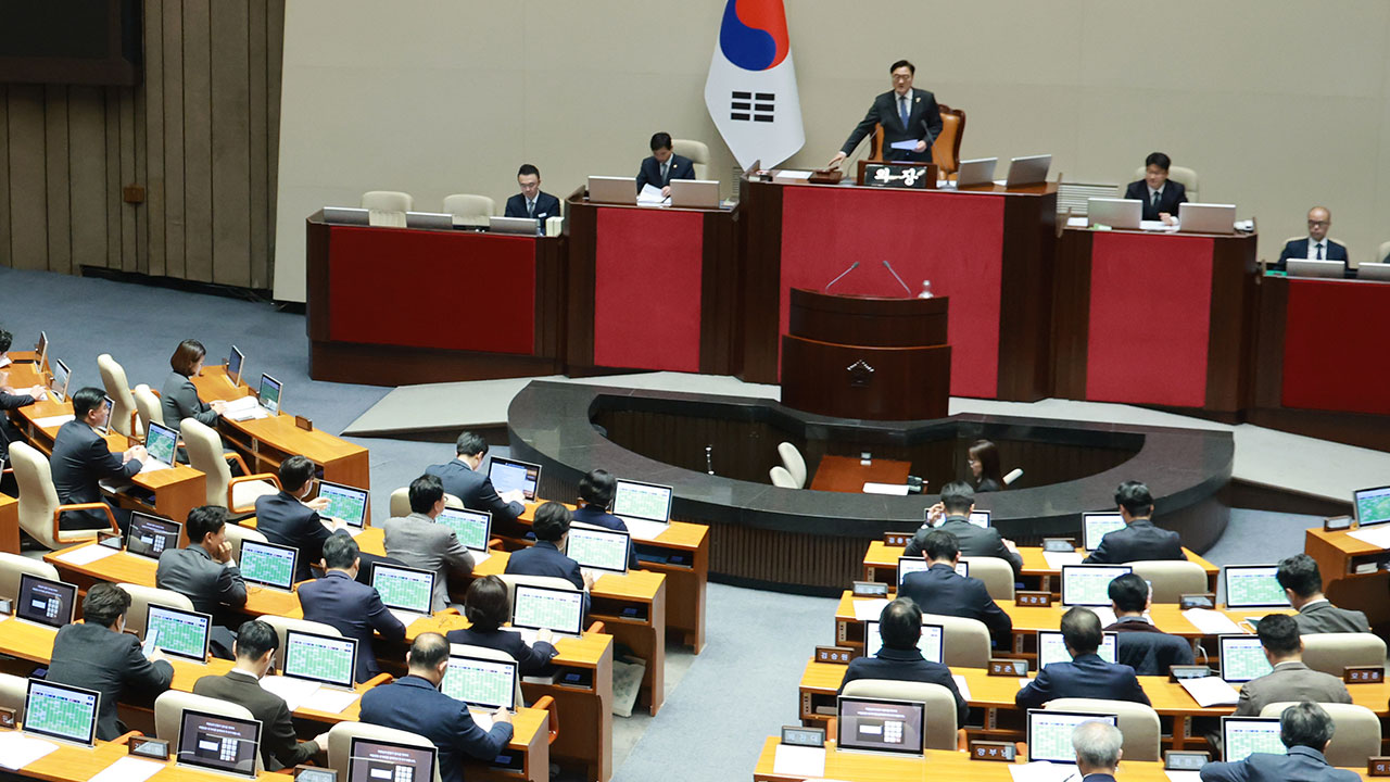 '대북전단 살포 금지법' 국회 본회의 통과‥찬성 156명·반대 77명