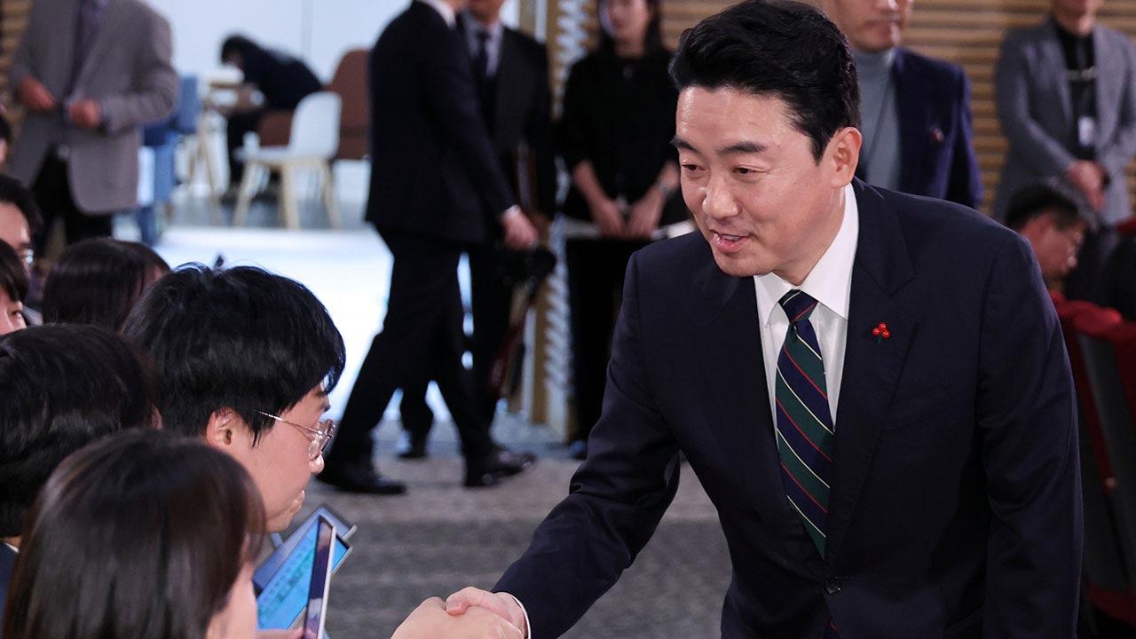 강훈식 비서실장 "특별감찰관은 꼭 임명‥국회 추천해달라"