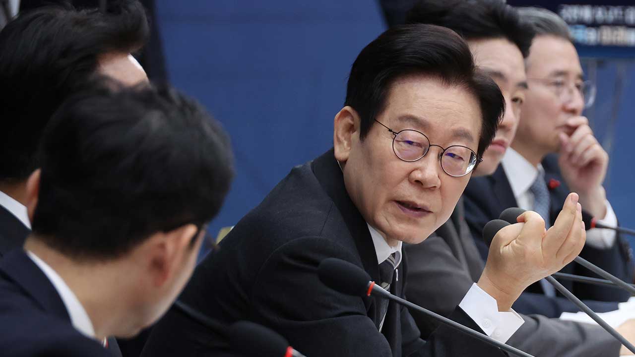 이 대통령 "개인정보 유출 기업, '회사 망한다' 생각 들도록"