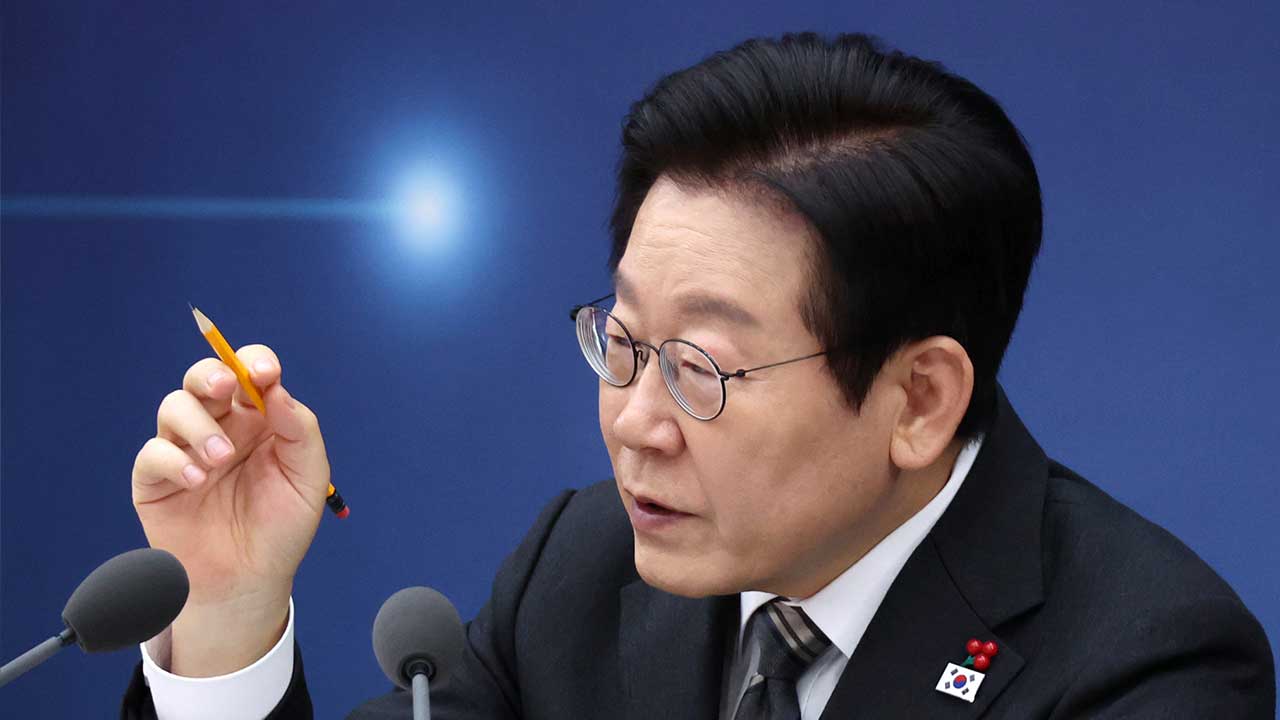 이 대통령 "과학기술 육성하는 국가가 발전‥우리나라 한때 망각"