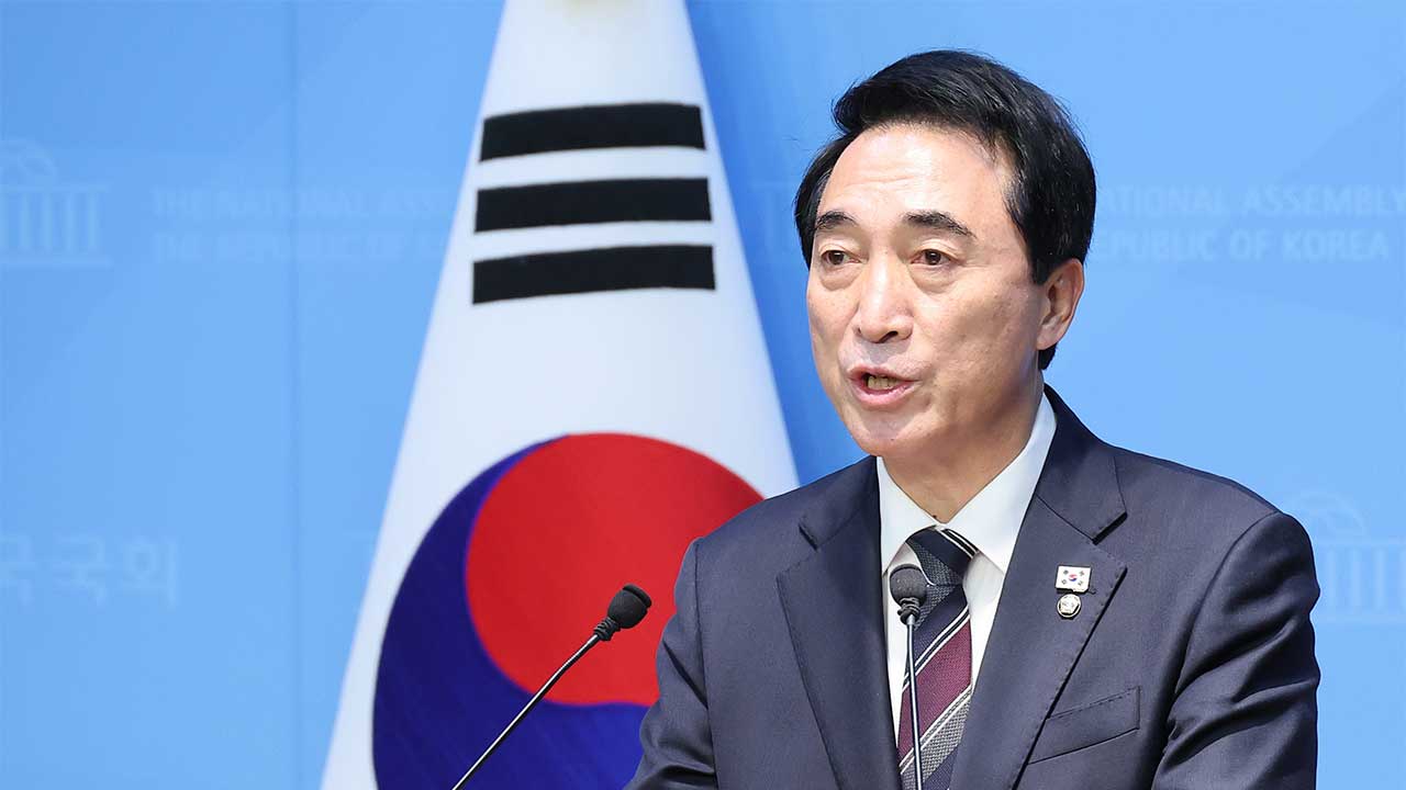 정청래 측, '명-청 대결' 표현에 "이재명 정부 엎으려는 의도적 갈라치기"