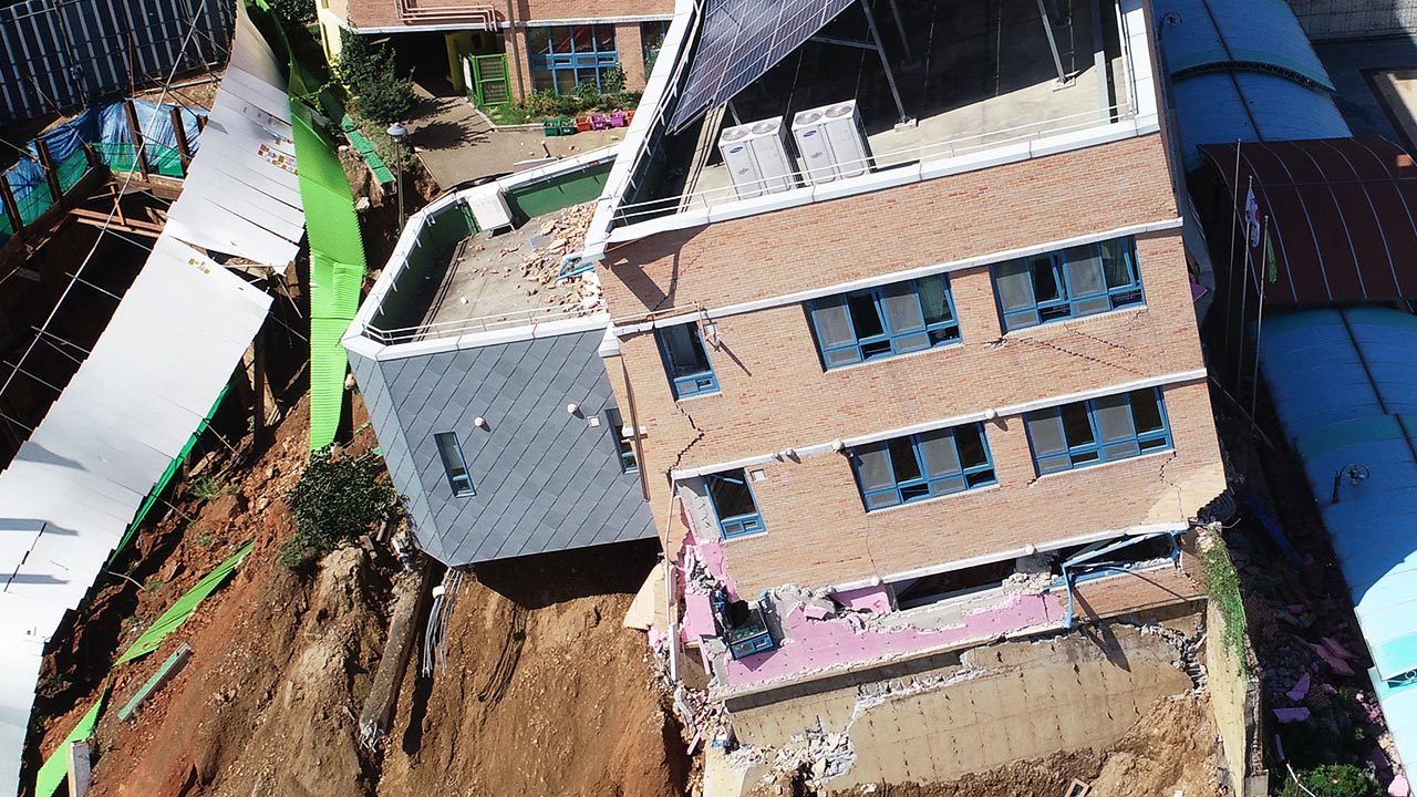 '상도유치원 붕괴' 공사장 안전책임자·감리단장 2심서 감형