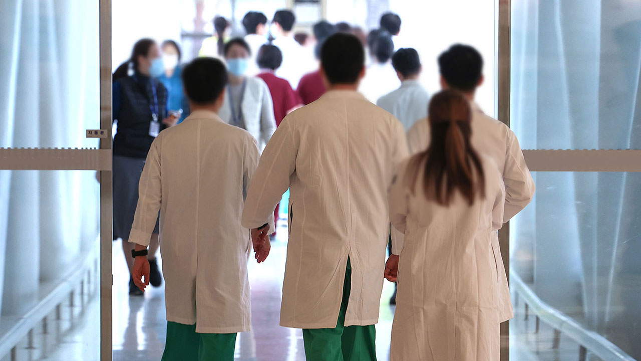 의정갈등에 '빅5' 의사 36%↓‥전공의 떠난 여파 커