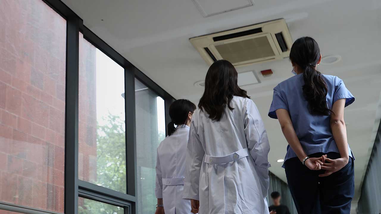 전공의 3명 중 2명은 수도권 병원에‥의정갈등 속 쏠림 더 심화