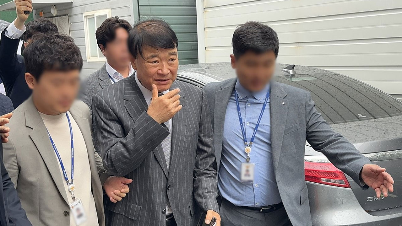 '자본시장법 위반' 김상철 한컴 회장, 1심서 벌금 2천만 원