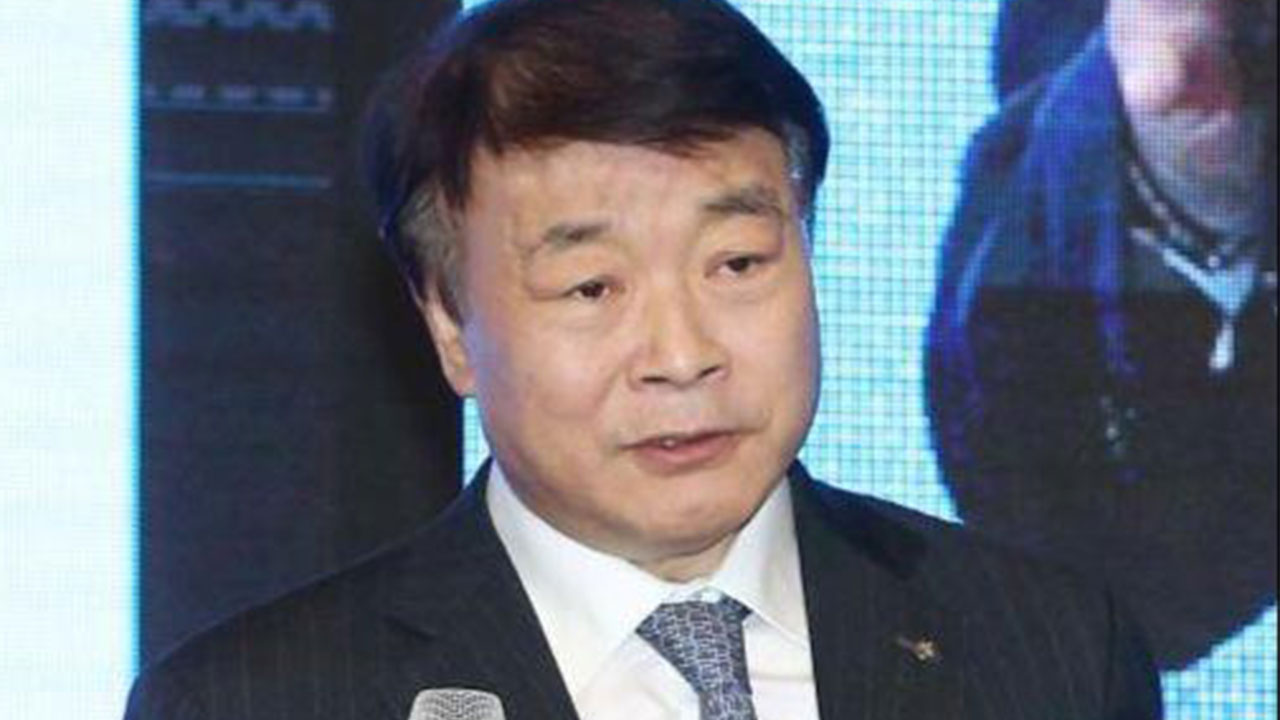 '90억대 가상화폐 비자금 혐의' 김상철 한컴 회장 불구속 기소