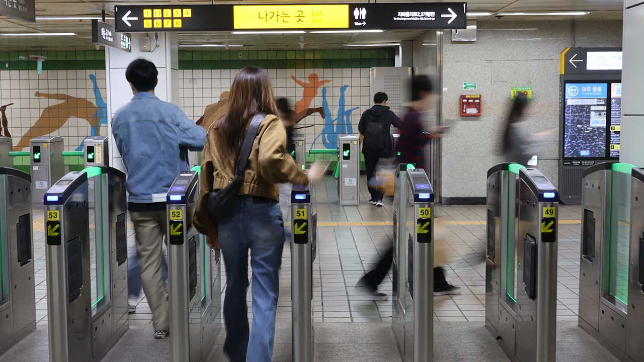 서울교통공사 제3노조, '지하철 30분 앞당김' 반대‥"인력·에너지 낭비"