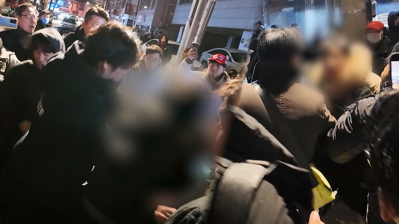 '서부지법 폭동' MBC 취재진 폭행한 남성에 징역 2년 구형