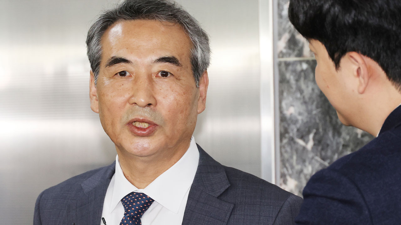 민중기 특검, 김 여사 대면조사 필요성에 "이뤄지리라 생각"