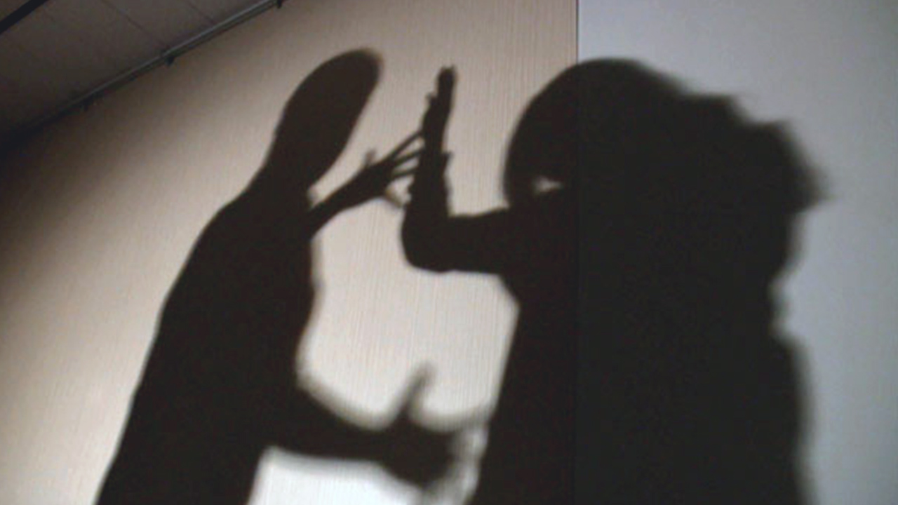 경기 광명서 알고 지내던 여성 찾아가 흉기 휘두른 60대 구속