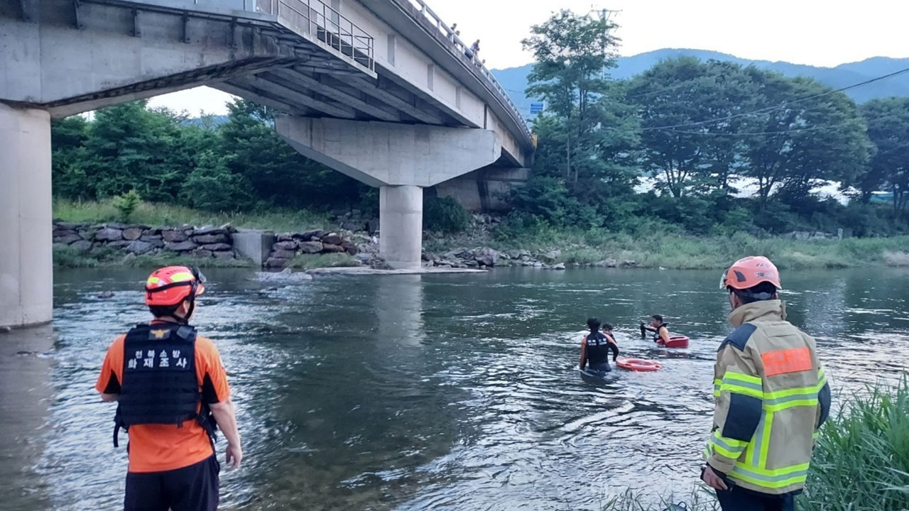 전북 장수 장계천서 물놀이하던 10대 숨져