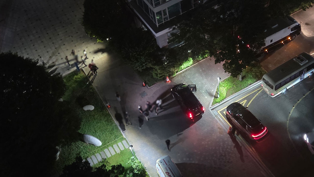 인천서 아들 총격한 남성, 자택에 폭발물 설치‥경찰 제거 작업