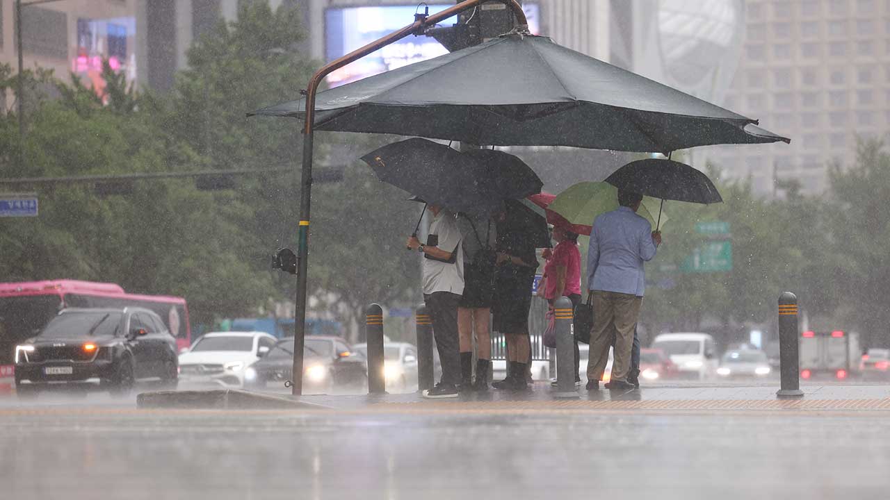 내일·모레 장대비 쏟아지지만‥비 멎으면 또 '폭염'