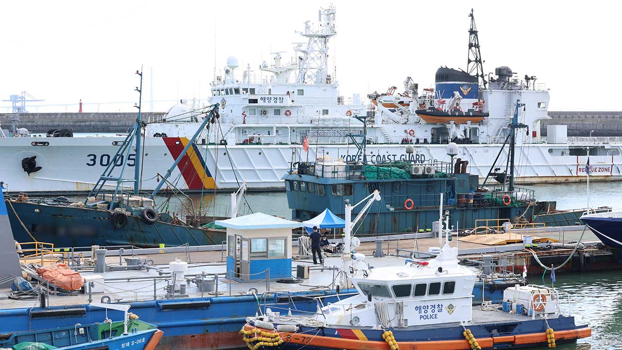 인천해경, 영종도 해상에서 불법 체류 외국인 선원 2명 검거