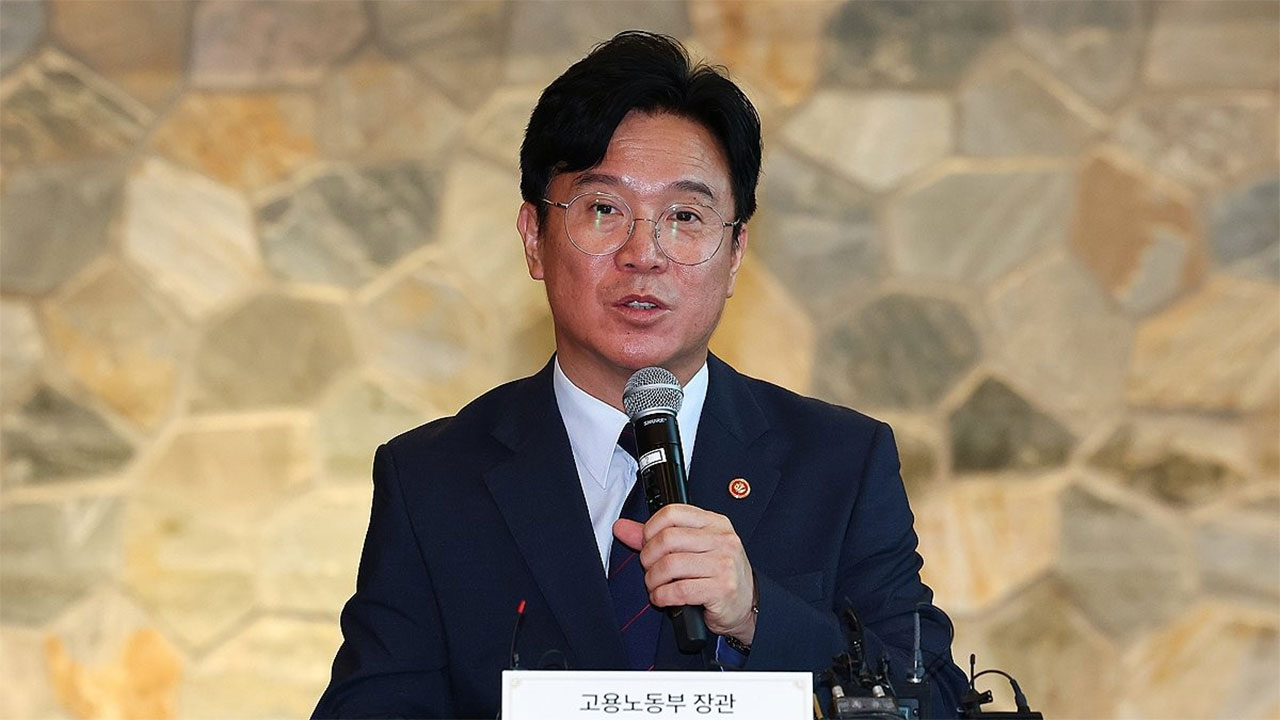 'OECD 평균으로 줄이자'‥실노동시간 단축위해 노사정 맞손