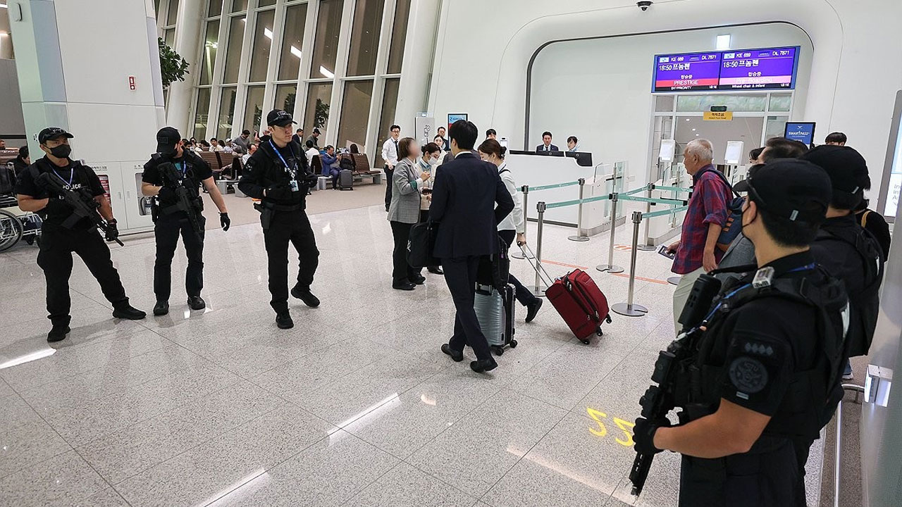 인천공항 캄보디아행 여객기 탑승구에 경찰 배치‥불심검문도 진행