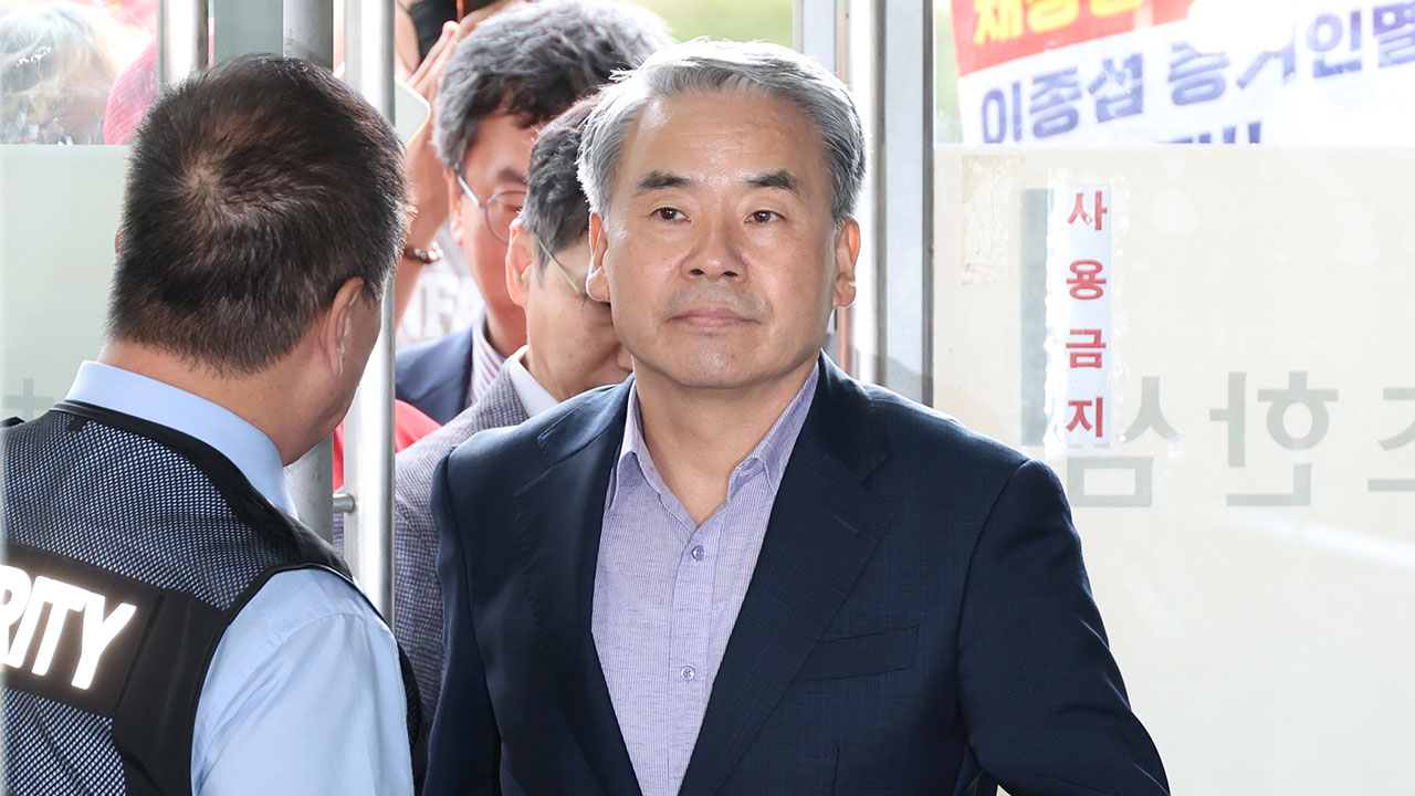 '순직해병'특검, '채상병 수사 외압' 이종섭 전 장관 등 5명 구속영장 청구