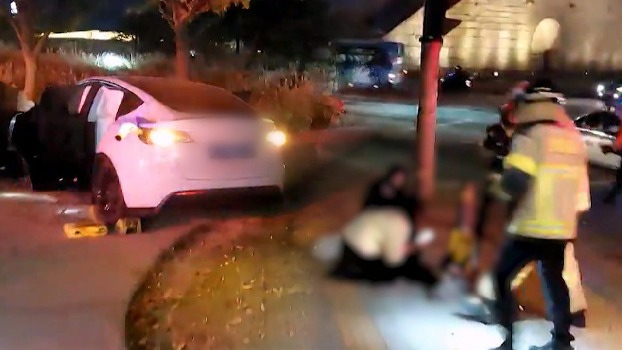 어머니 숨지고 딸 중상‥경찰, 만취 운전 30대 구속영장 신청