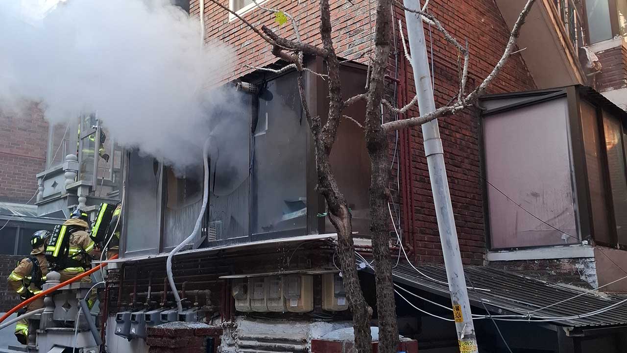 서울 중랑구 면목동 다세대주택 화재로 2명 사망