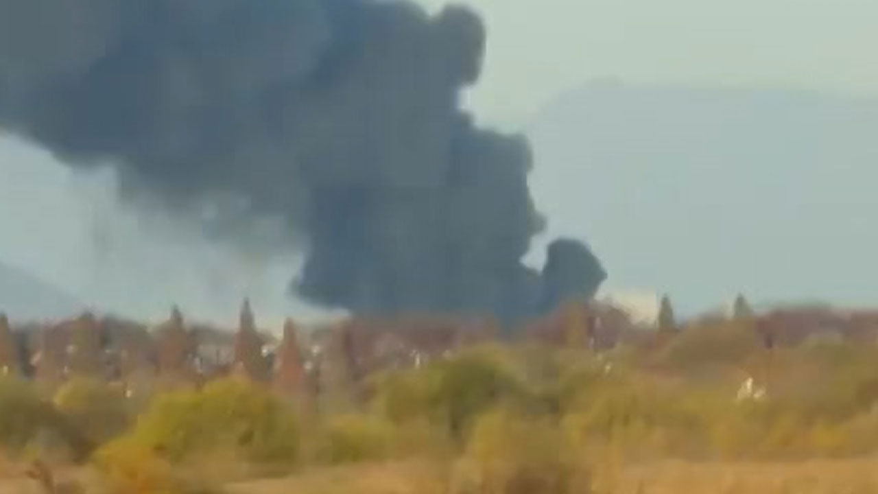 부산 강서구 비닐공장서 화재‥대응 1단계 발령