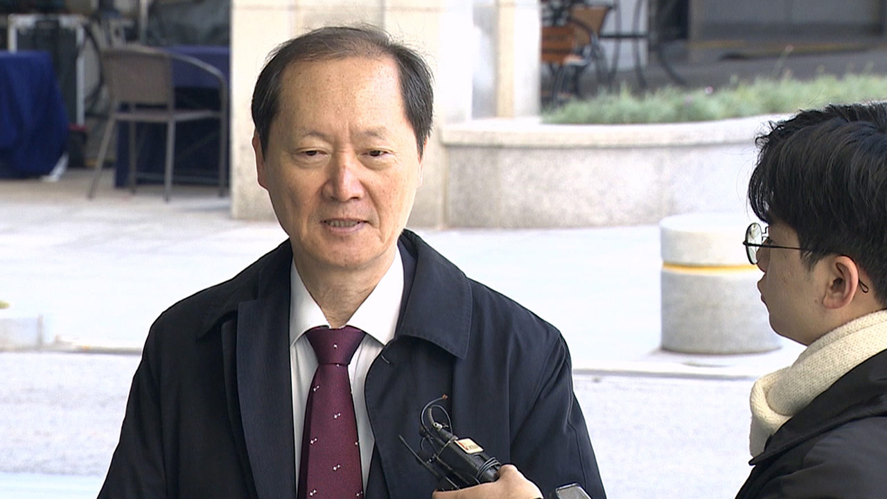 '안가 회동 위증 의혹' 이완규 전 법제처장 '내란' 특검 출석