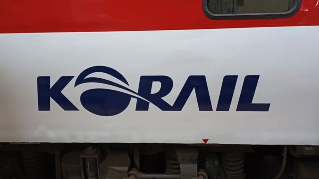 전남 보성에서 열차에 들이받혀 60대 승용차 운전자 숨져