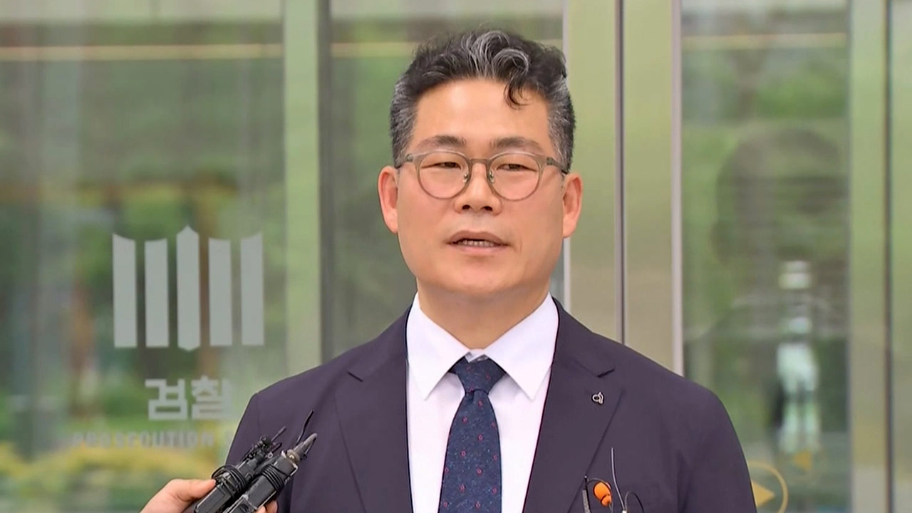 '세관 연루·외압 무혐의'에 백해룡 반발 이어져‥"여론호도 검찰 고질병"