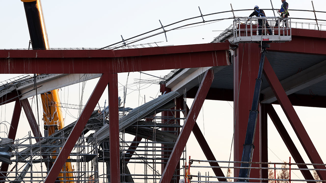 노동부·경찰, '광주 도서관 붕괴 사고' 원청사 압수수색