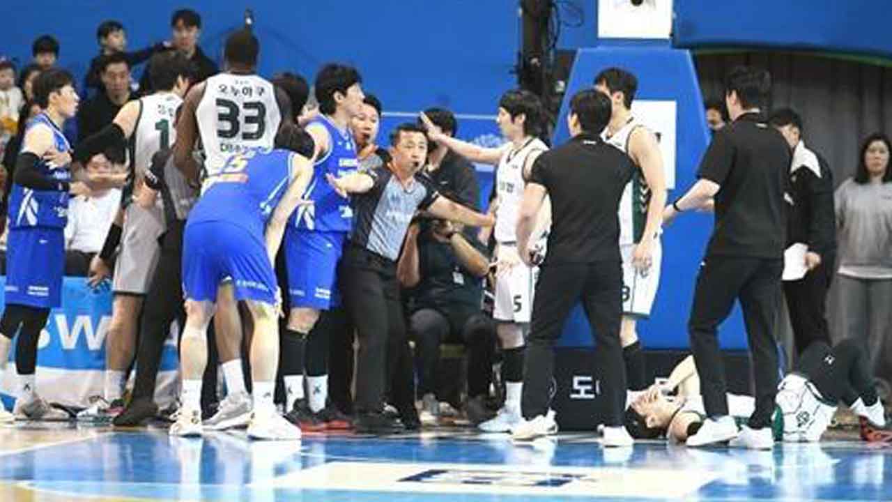 KBL, DB·삼성 '집단 테크니컬·U파울' 연관 선수들에 제재금