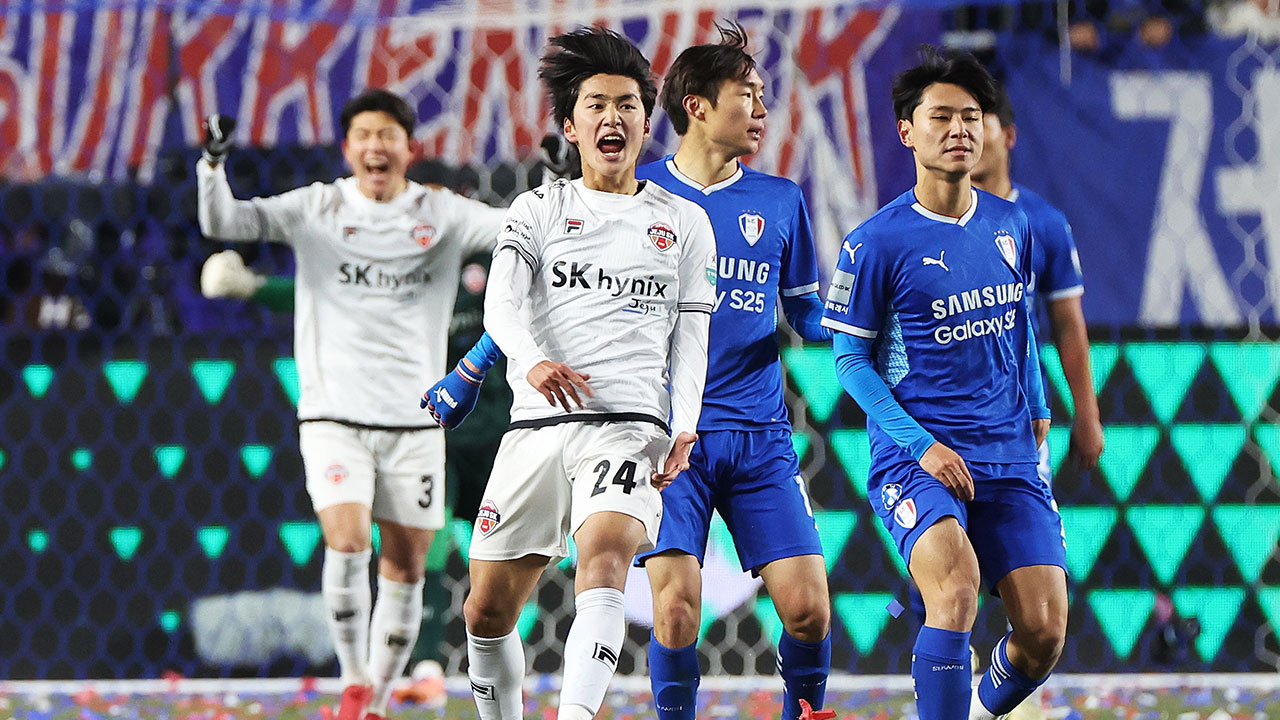 '유리 조나탄 결승골' 제주, 승강 PO 1차전서 수원 격파