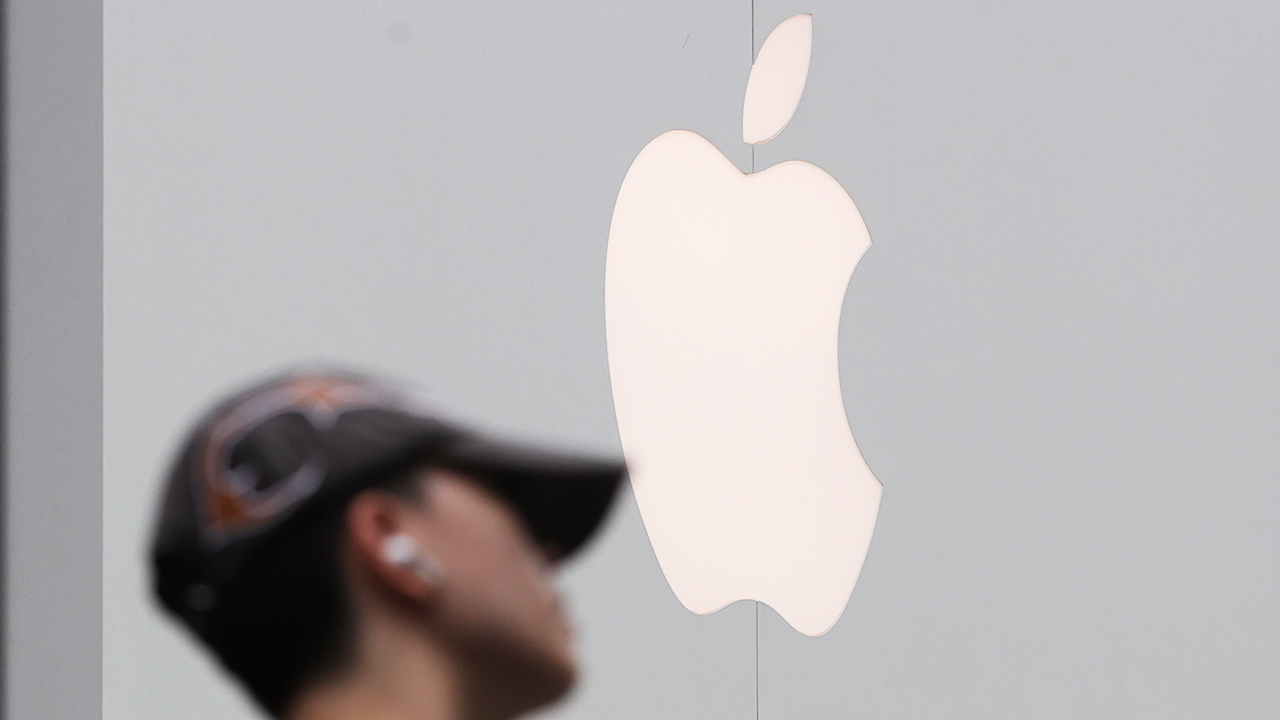 "애플 작년 스마트폰 출하량 1위‥삼성전자 2위, 샤오미 3위"