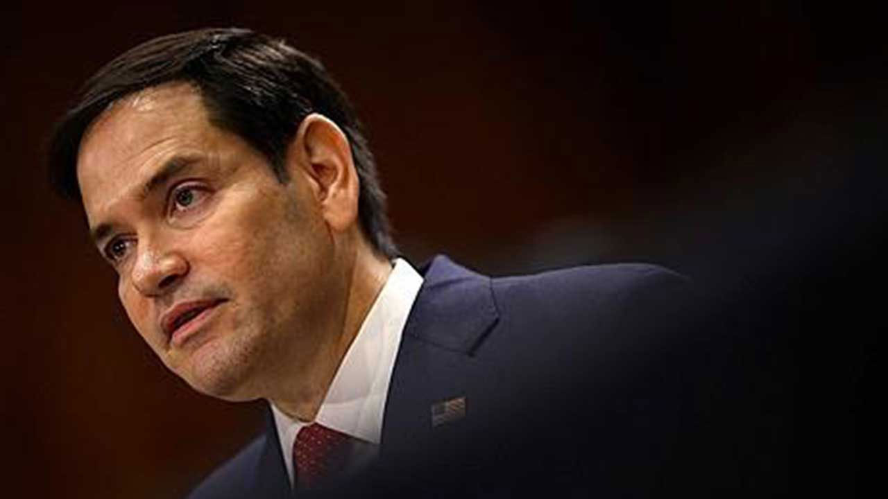 미국 여권 성별서 'X' 사라져‥"남여만 사용" 행정명령 즉각 적용