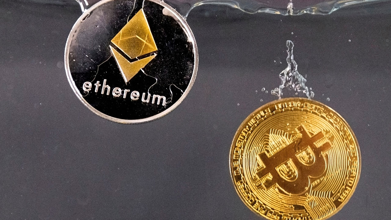 '우크라-러 휴전' 기대감에 비트코인 반등‥8만 3천 달러대 회복