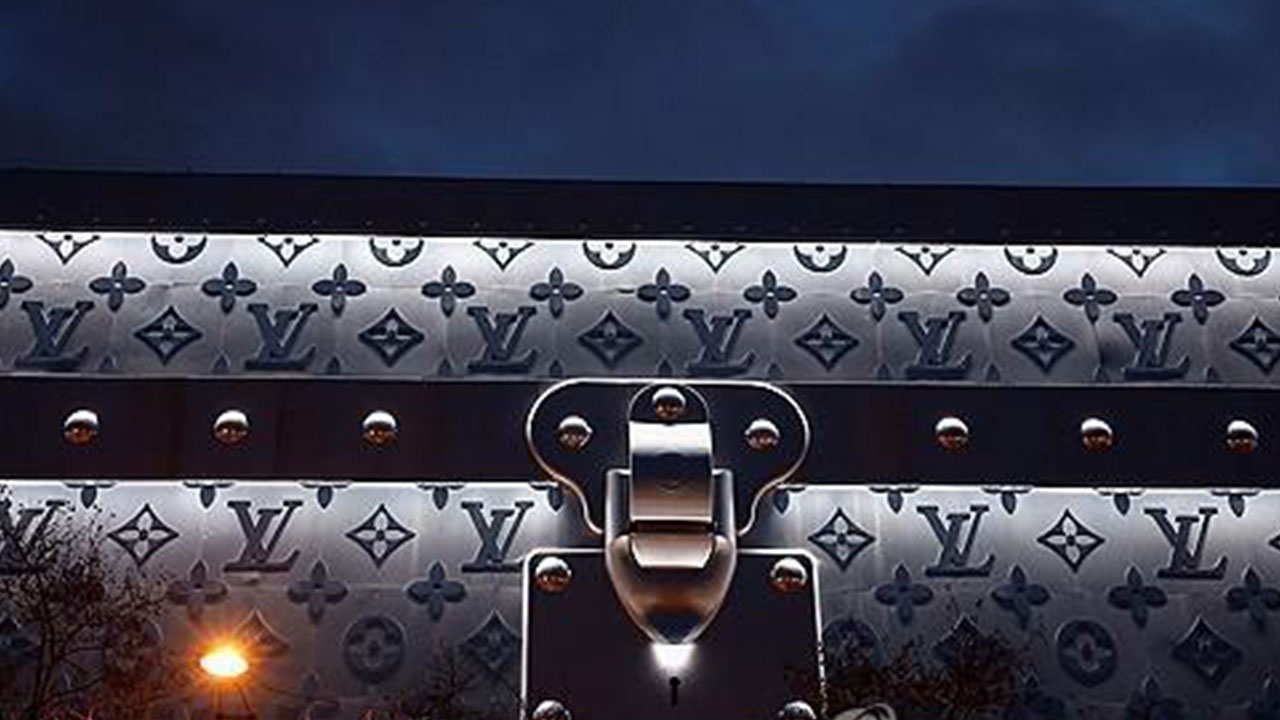 '명품 제국' LVMH 1분기 실적 부진‥"지갑닫는 미·중 소비자"