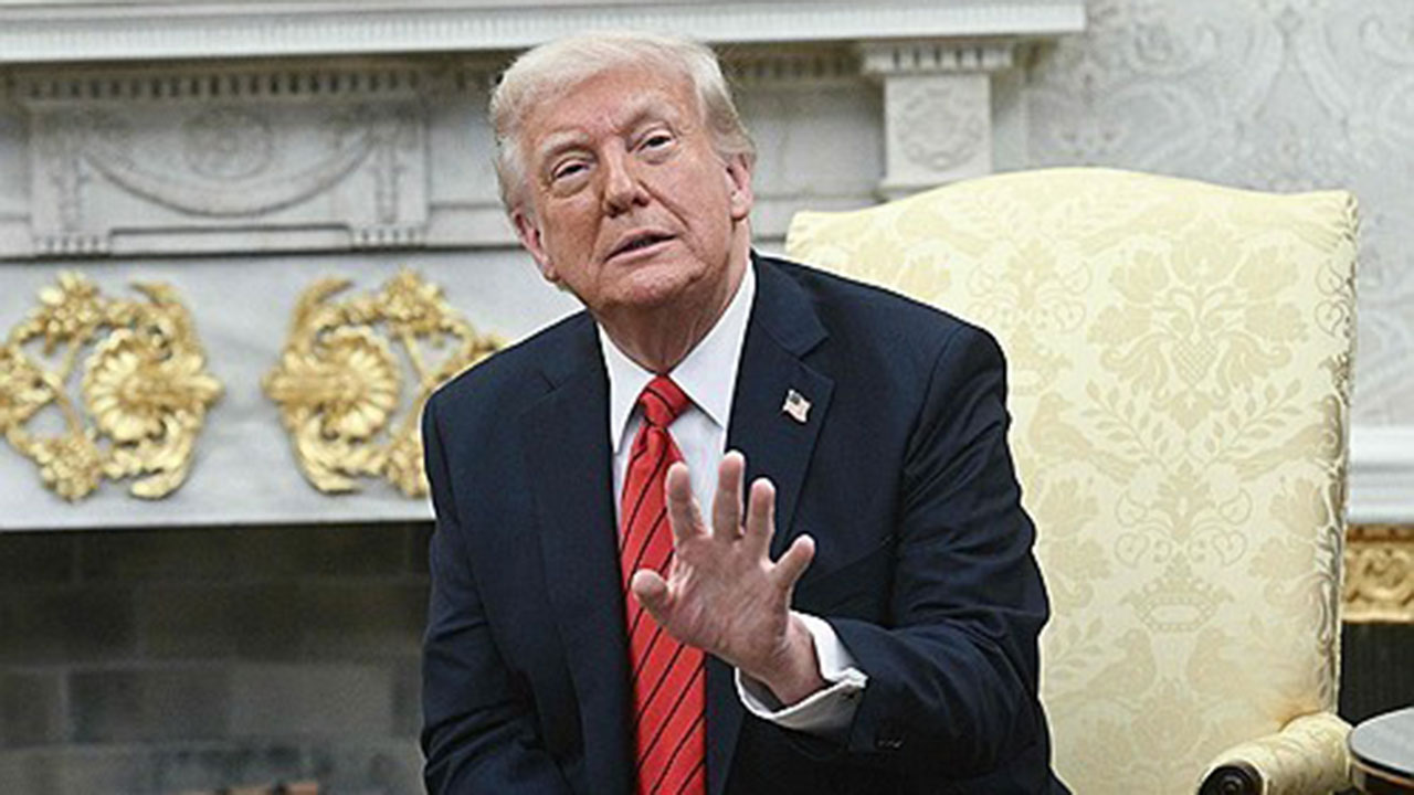 트럼프 "우크라와 오는 24일 광물 협정 서명할 것"