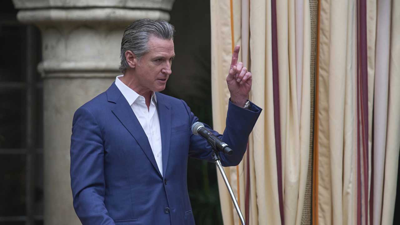 개빈 뉴섬 "캘리포니아는 아시아 국가들에 열려 있어‥직접 교역 추진할 것"