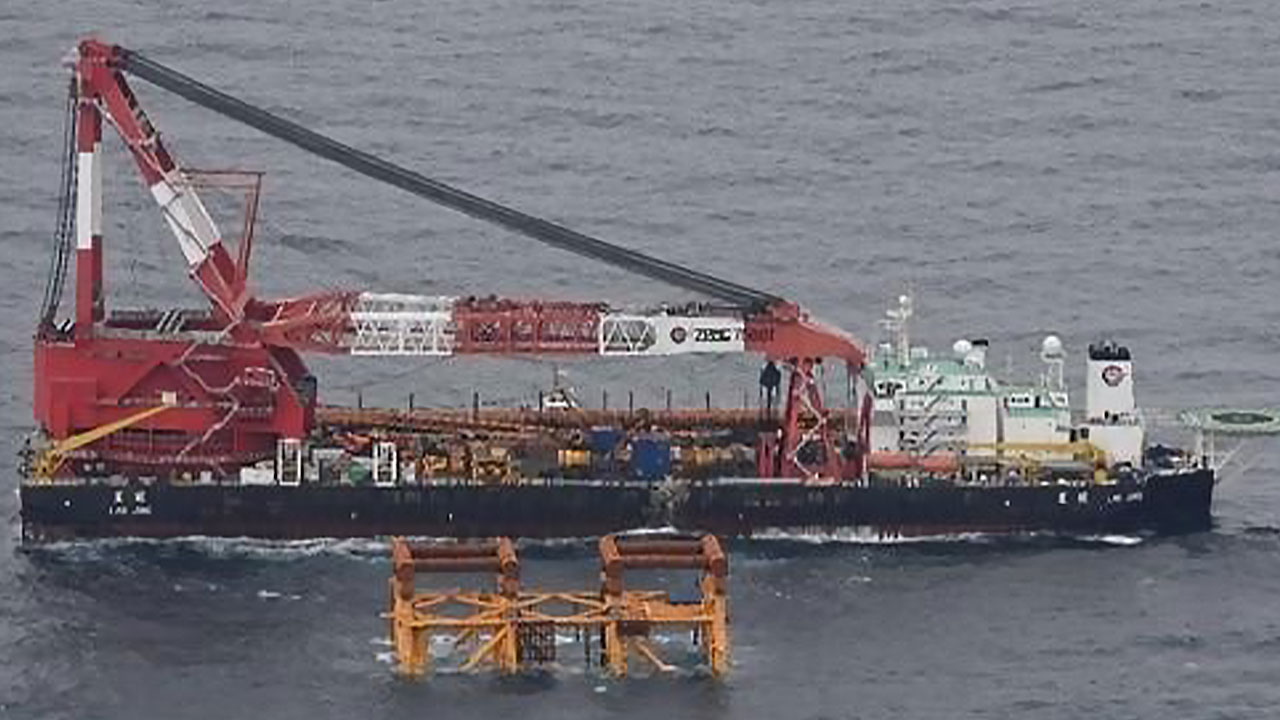 일 외무성 "중국의 동중국해 구조물 설치 확인‥일방적 개발"