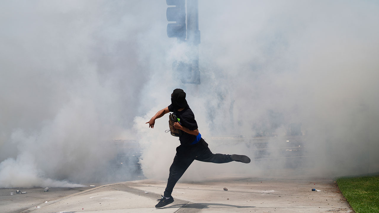 이민단속 반대시위가 반란?‥트럼프 주방위군 투입 명령 '논란'