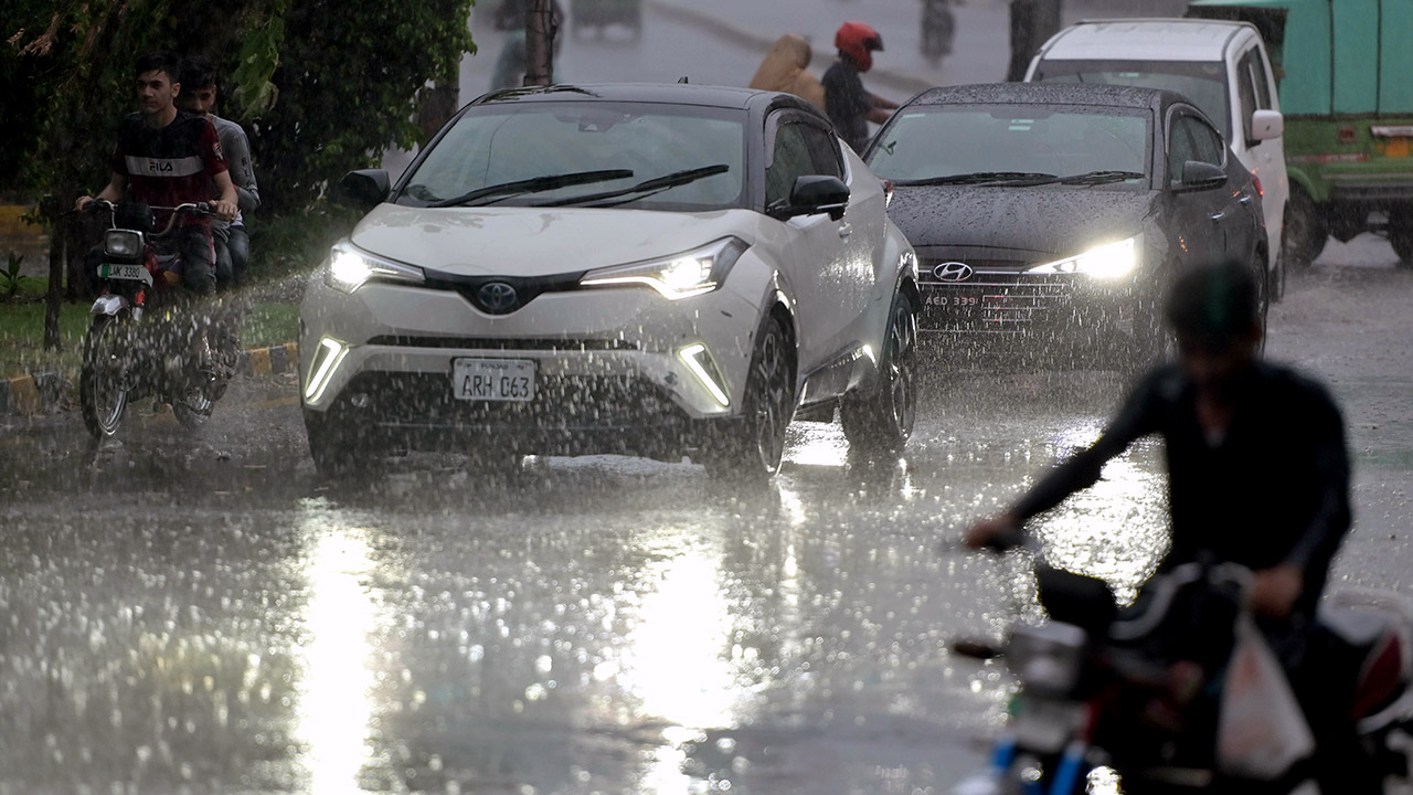 '몬순 우기' 폭우로 파키스탄과 인도서 최소 79명 사망