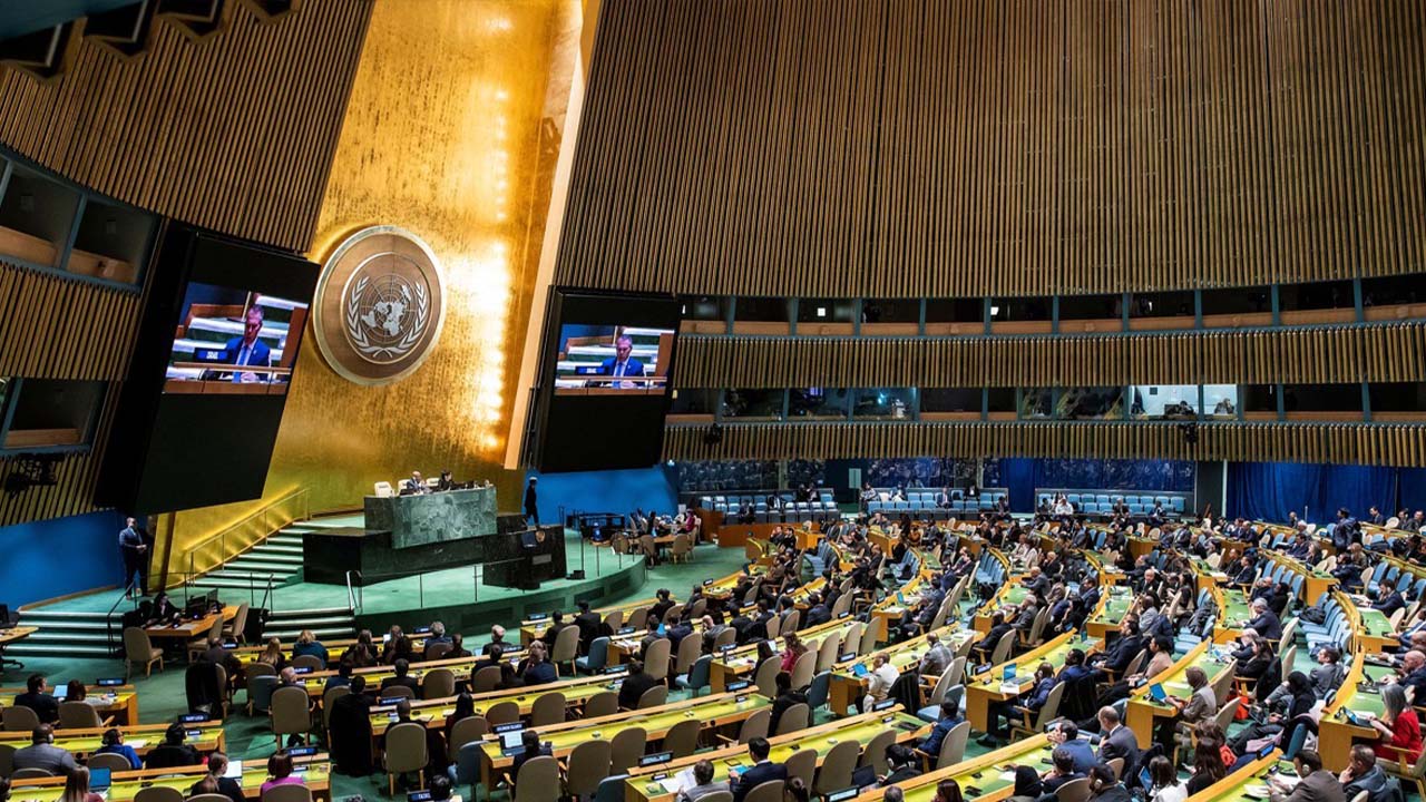 유엔, 아프간 지원 결의안 채택‥탈레반에 여성 억압 중단 촉구