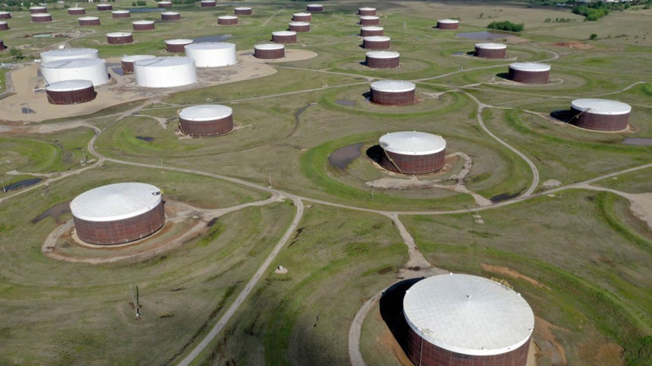 국제유가, 주요 산유국 증산 중단 가능성에 2% 넘게 급락