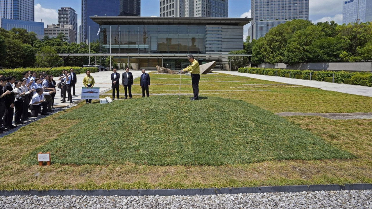 일본 후쿠시마 원전 '오염된 흙', 도쿄 총리 관저에 첫 활용