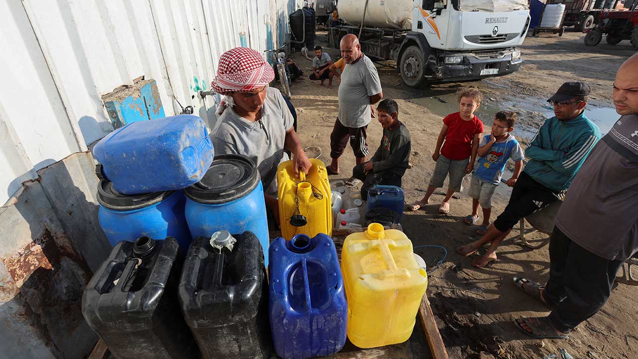 이스라엘, 가자지구에 '민간 상품 반입' 10개월 만에 허용