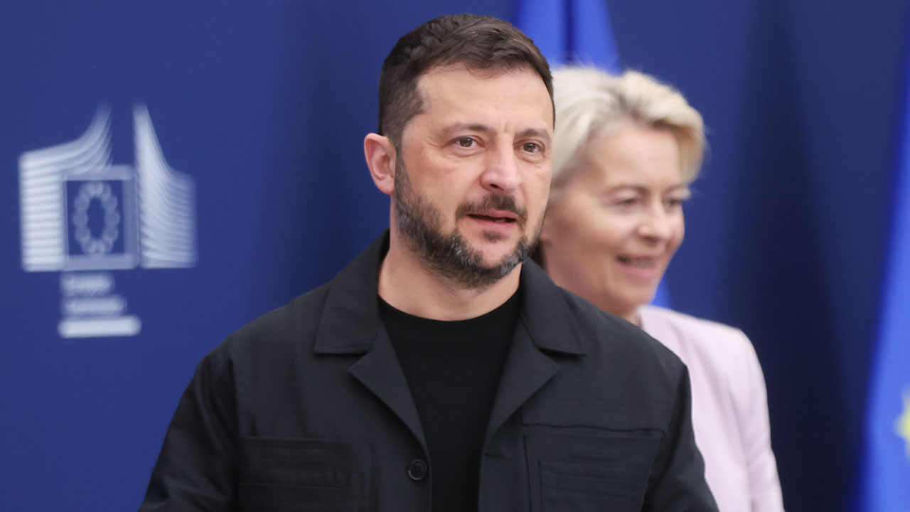 '트럼프와 회담' 젤렌스키 워싱턴 도착‥"억지로 영토 내놓은 과거와 달라야"