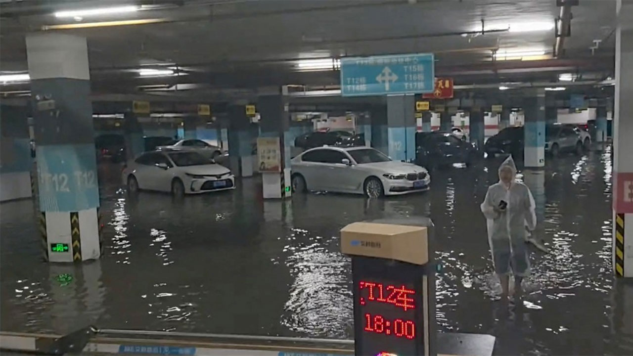 중국 북부 폭우로 내몽골서 3명 추가 사망‥"수도권도 주의보"