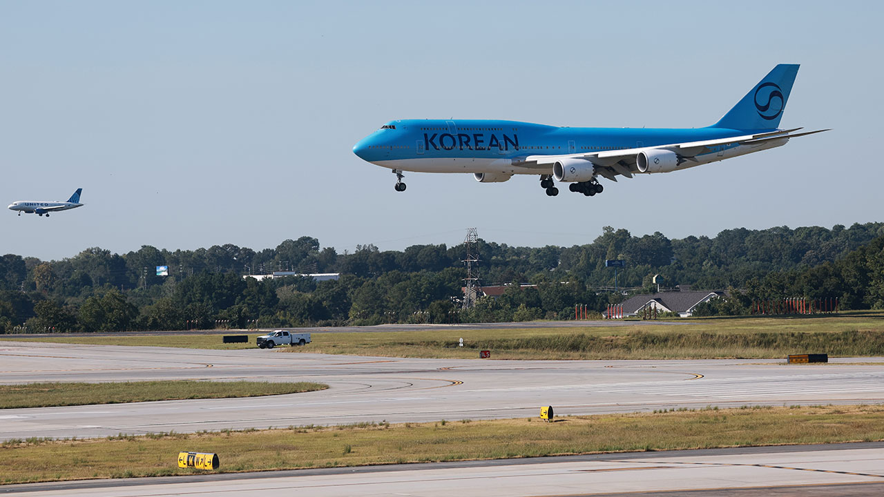 "구금 한국인 귀국 전세기, 미 현지시간 11일 정오 출발 예정"