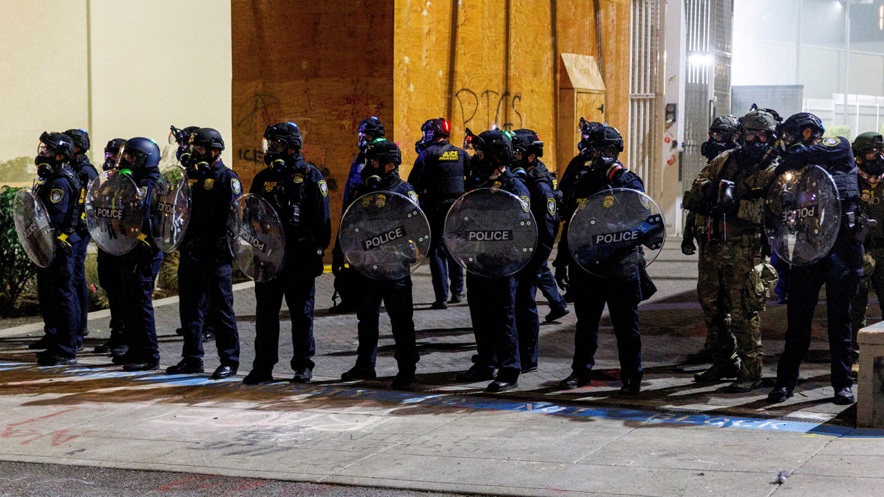 트럼프, 포틀랜드에 군 병력 배치 지시‥"필요 시 무력 사용 승인"