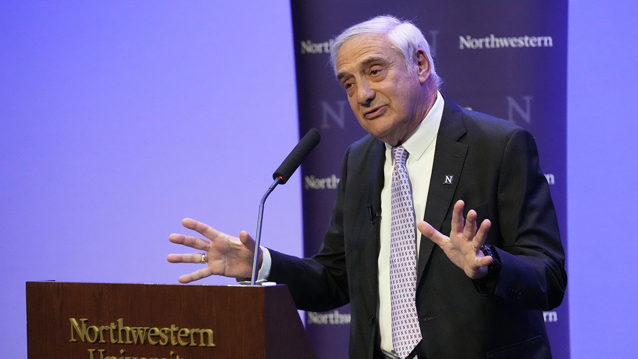 노벨경제학상 수상자 "한국 경제 걱정 안 해‥개방하고 출산율 높여라"