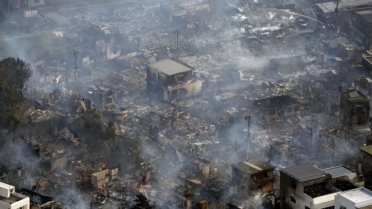 일본 오이타현 시가지서 대형 화재‥170채 이상 불타